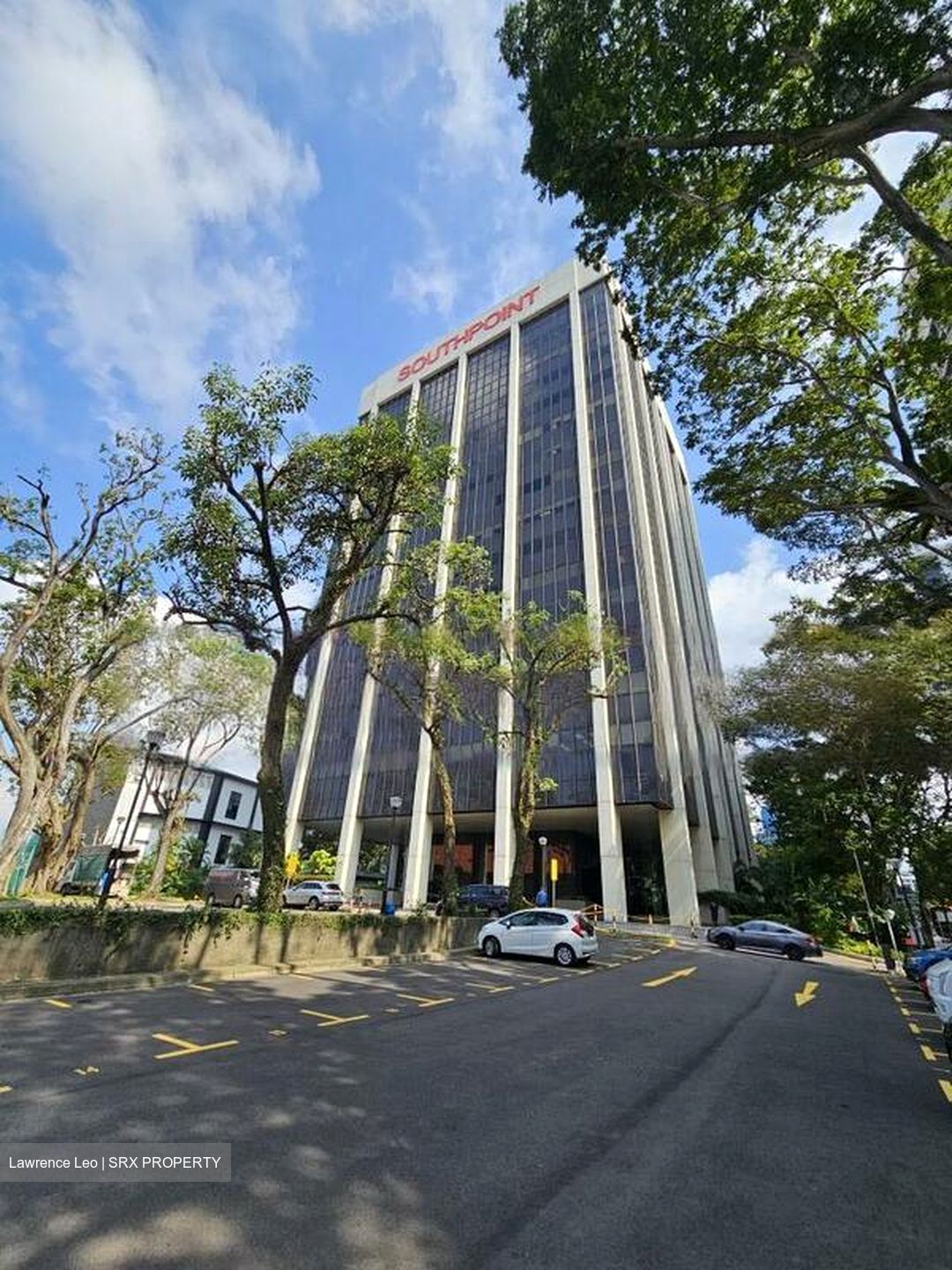 Southpoint (D2), Office #457554761
